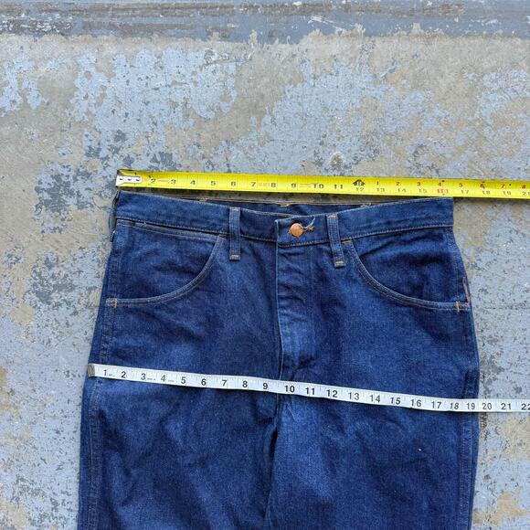 Vintage Wrangler Bootcut Jeans Made In USA - Picture 6 of 7
